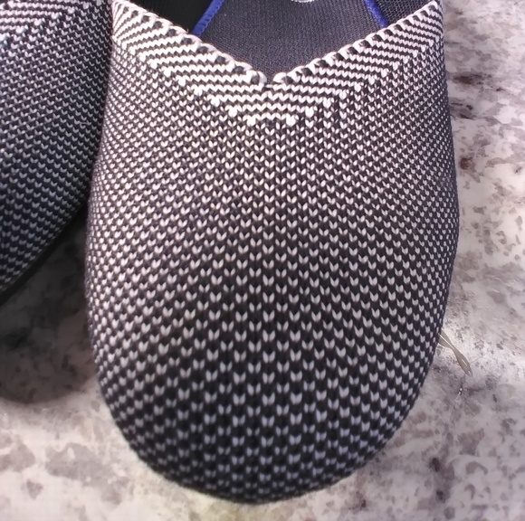 Rothy's Black and White Women's Flats size 9.5 career officewear business - Picture 2 of 8